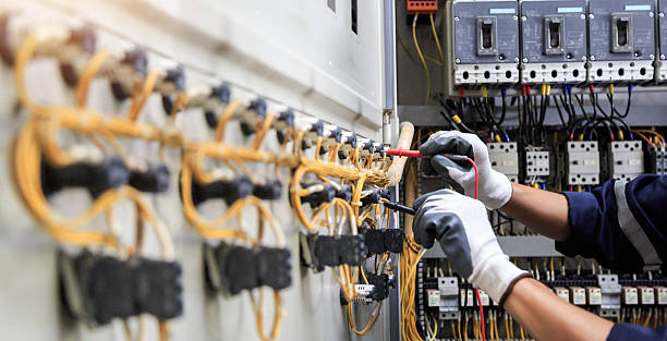 Professional Electrician technician working in Richmond, TX